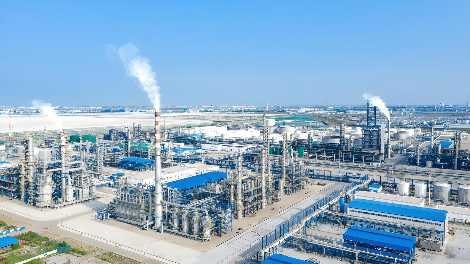 化工廠中的閥門安全使用指南：防患于未然的關(guān)鍵一環(huán)